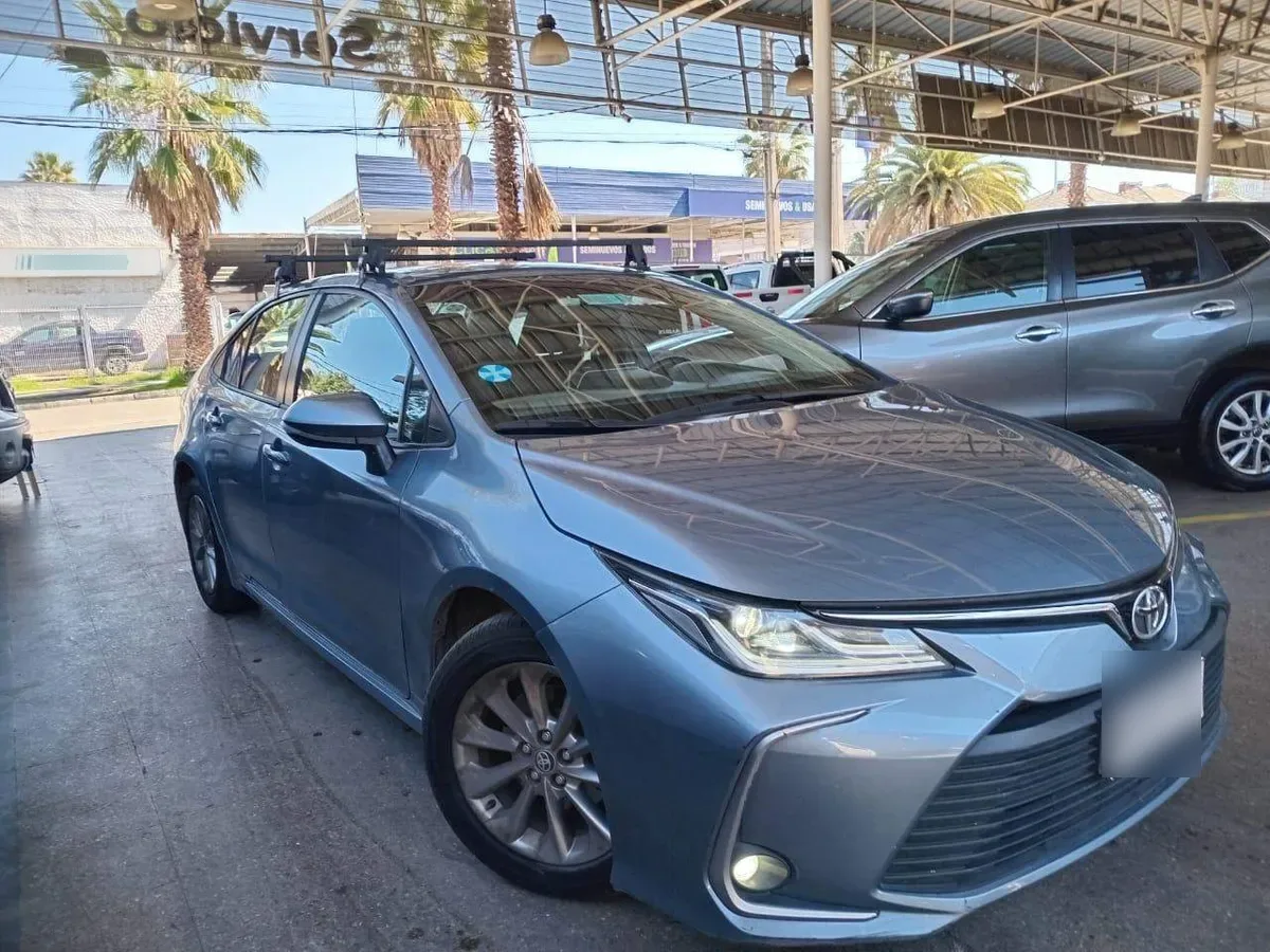 Toyota Corolla 2.0 Xei 4x2 Cvt At 4p año 2022