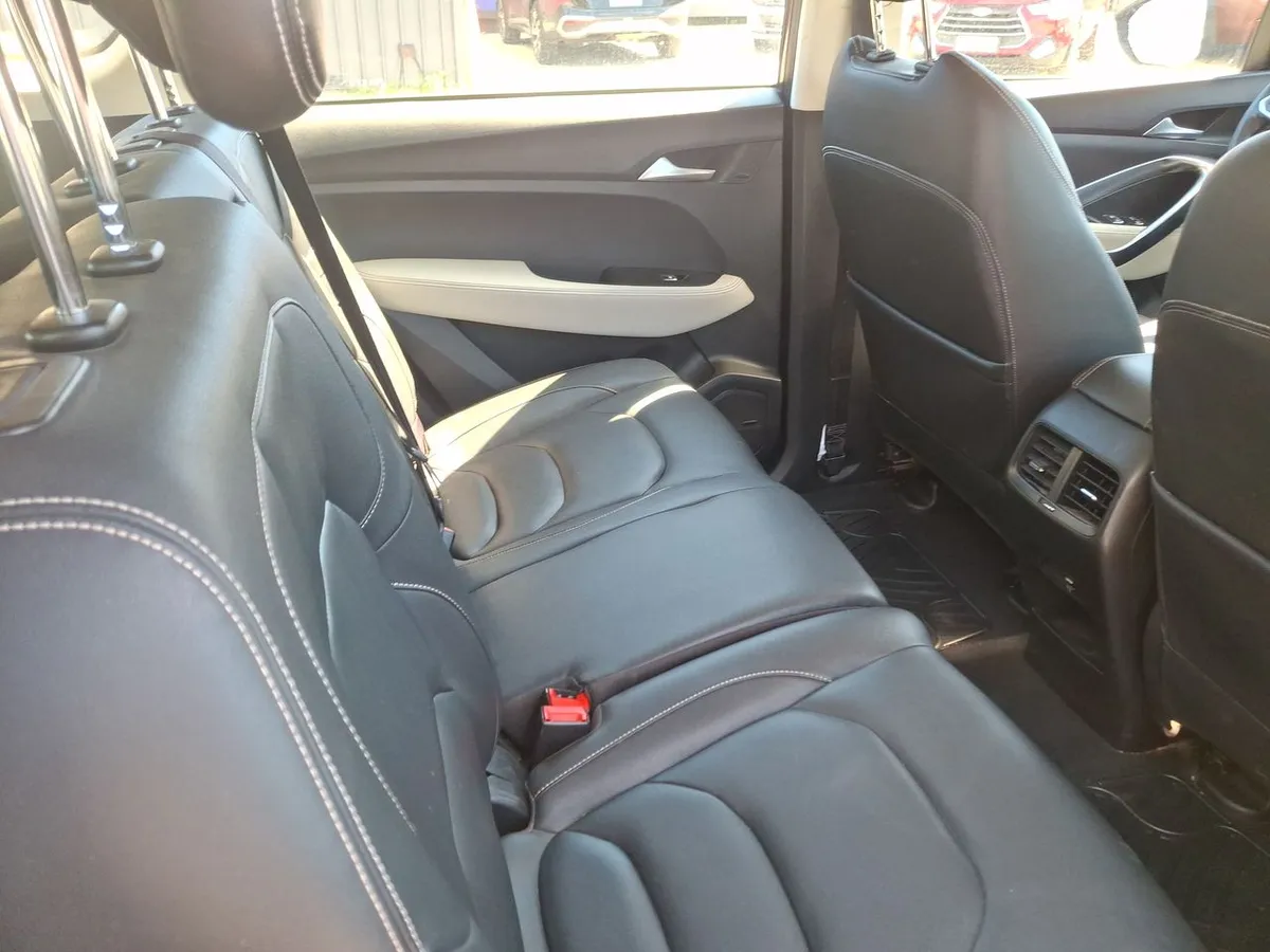 Chevrolet Captiva 1.5t Premier Fwd Cvt At 5p año 2021