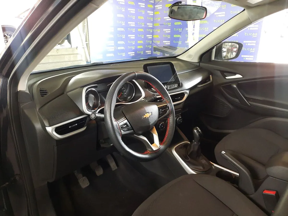 Chevrolet Tracker 1.2t Ls R 4x2 Mt 5p año 2024