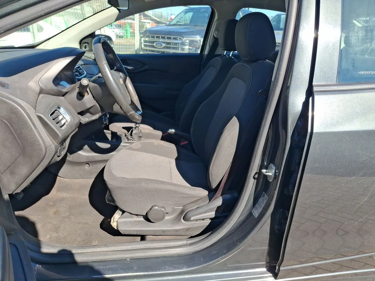 Chevrolet Prisma 1.4 Lt 4x2 Mt 4p año 2017