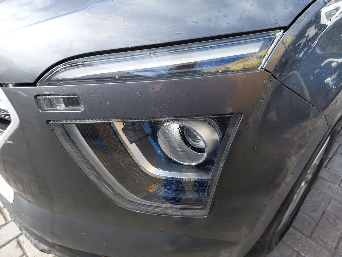 Hyundai Creta 1.5 Plus Su2i 4x2 Mt 5p año 2021