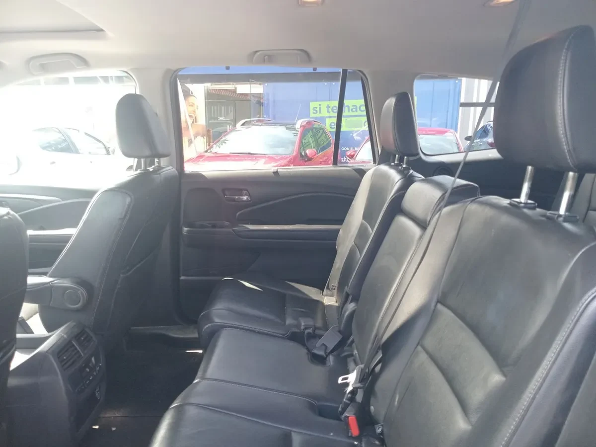 Honda Pilot 3.5 Touring 4x4 At 5p año 2019