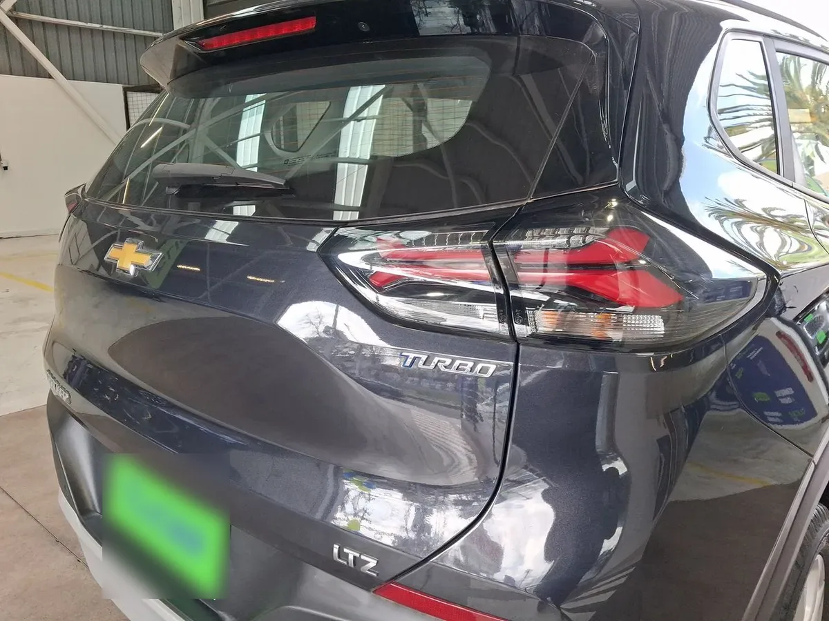 Chevrolet Tracker 1.2t Ltz T 4x2 At 5p año 2026