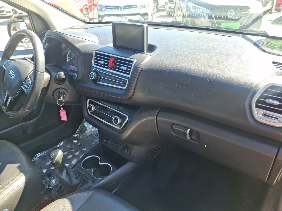 JAC S1 1.3 Luxury Smart 4x2 Mt 5p año 2019