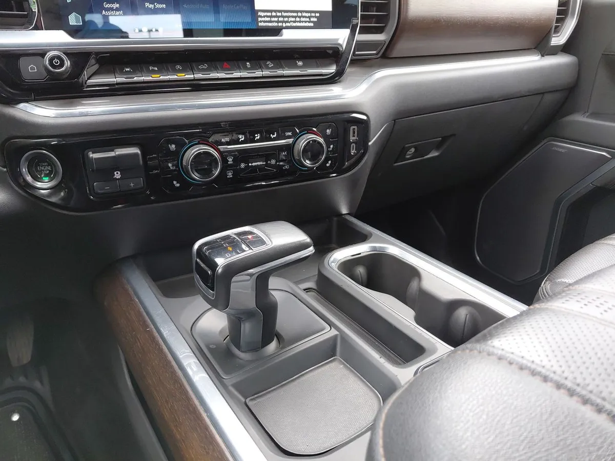 Chevrolet Silverado 3.0 High Country 4x4 At 4p año 2023