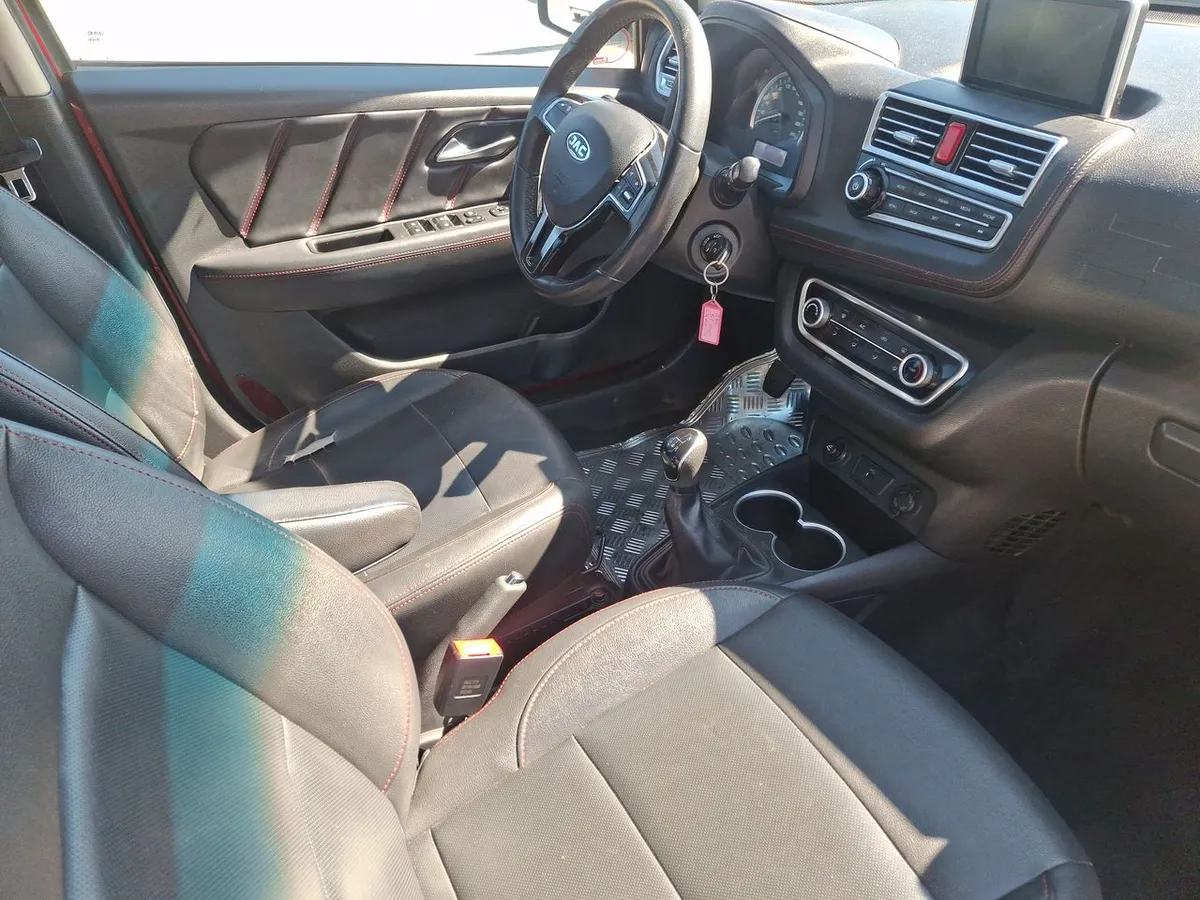 JAC S1 1.3 Luxury Smart 4x2 Mt 5p año 2019
