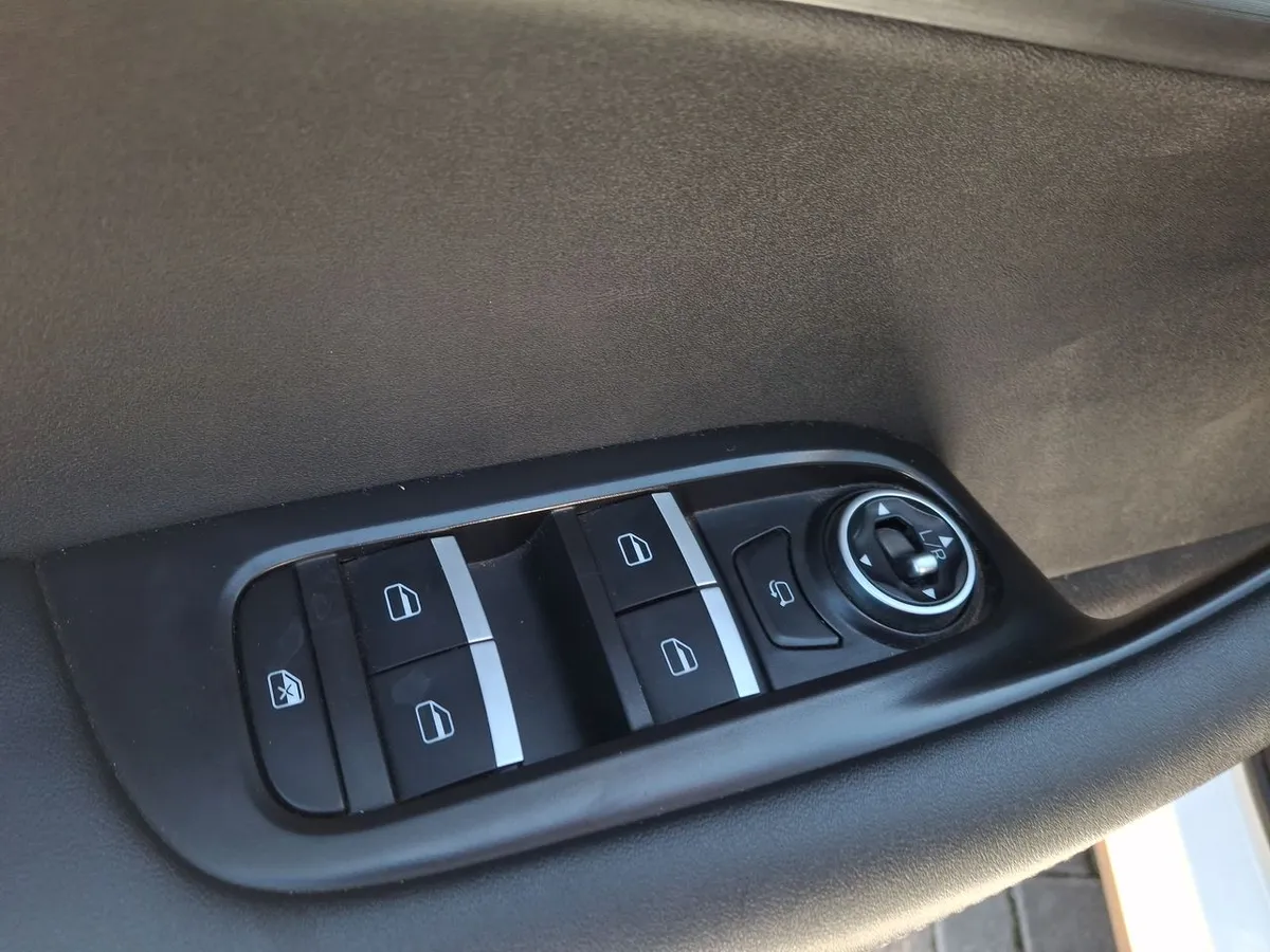 Chery Tiggo 7 Pro 1.5t Glx 4x2 Cvt At 5p año 2023
