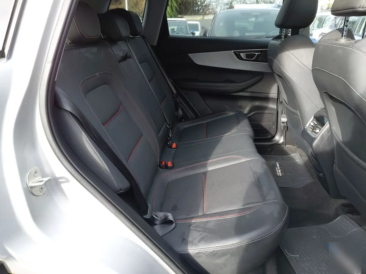 Chery Tiggo 7 Pro 1.5t Glx 4x2 Cvt At 5p año 2024