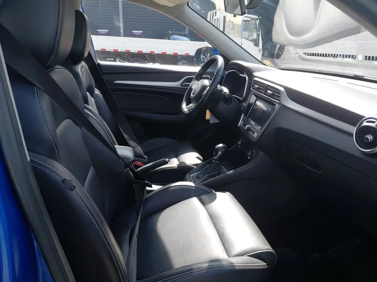 MG Mg Zs 1.5 Comfort 4x2 At 5p año 2022
