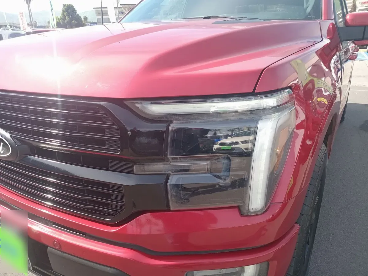 Ford F-150 3.5 Platinum Cc Dob. Cab. 4x4 At 4p año 2025