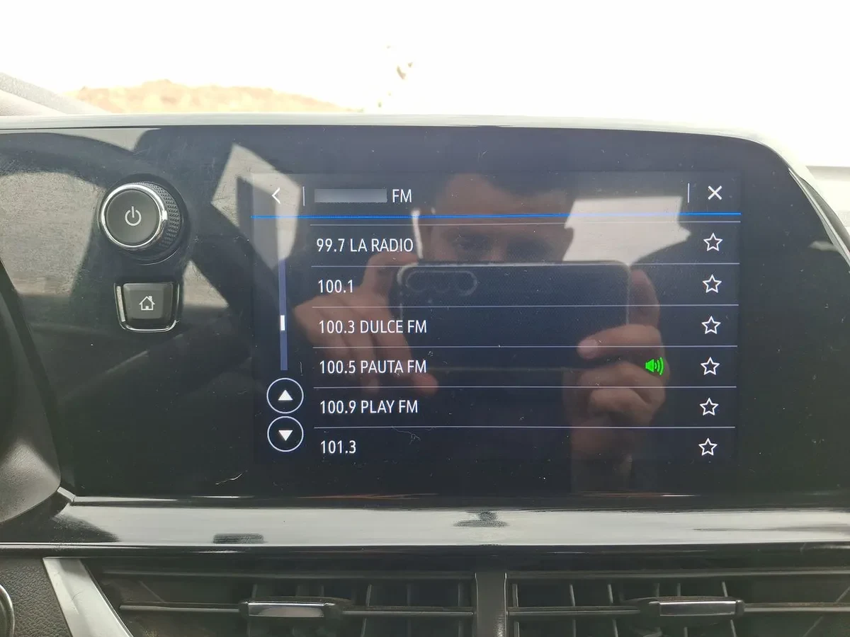 Chevrolet Montana 1.2t Ltz 4x2 At 4p año 2023