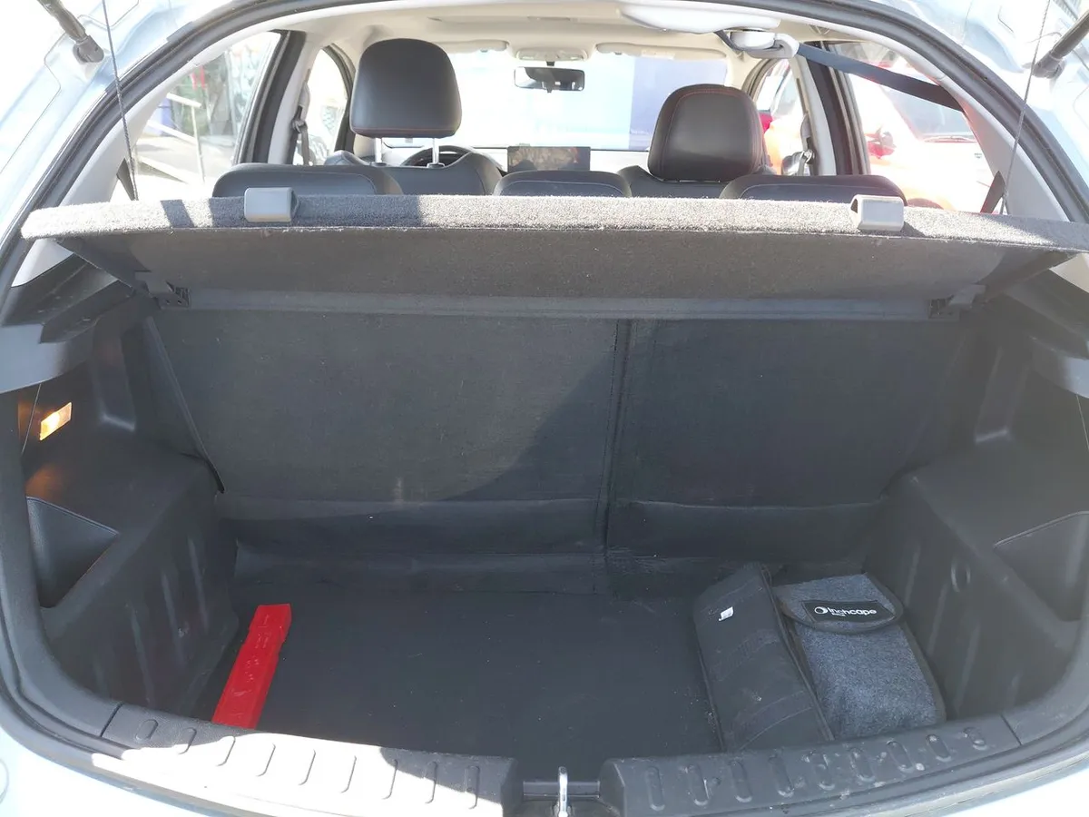 Geely Gx3 Pro 1.5 Gf 4x2 Cvt At 5p año 2024
