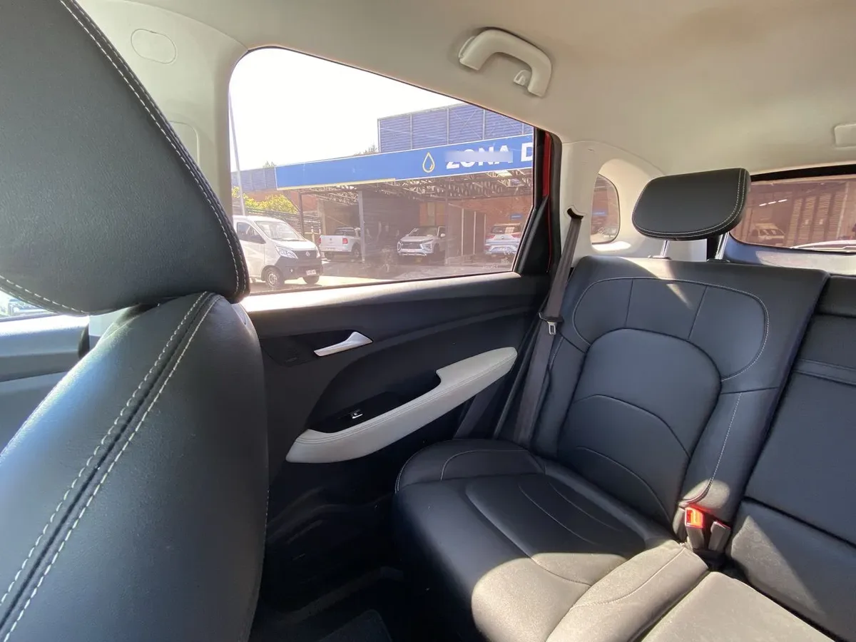 Chevrolet Captiva 1.5t Premier Fwd Cvt At 5p año 2021