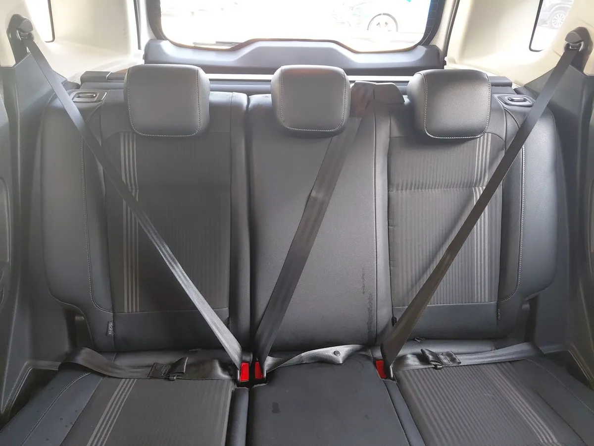 Ford Ecosport 1.5 Freestyle 4x2 Mt 5p año 2019