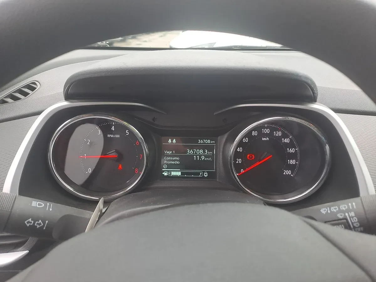 Chevrolet Tracker 1.2t Ls Fwd Mt 5p año 2023