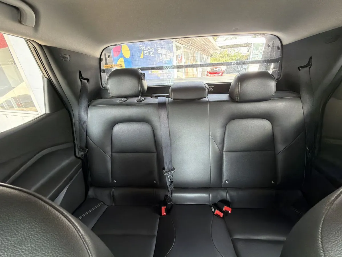 Chevrolet Montana 1.2t Premier 4x2 At 4p año 2023
