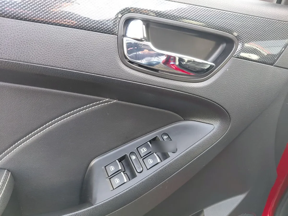 DFSK 580 1.8 Comfort 4x2 Mt 5p año 2024