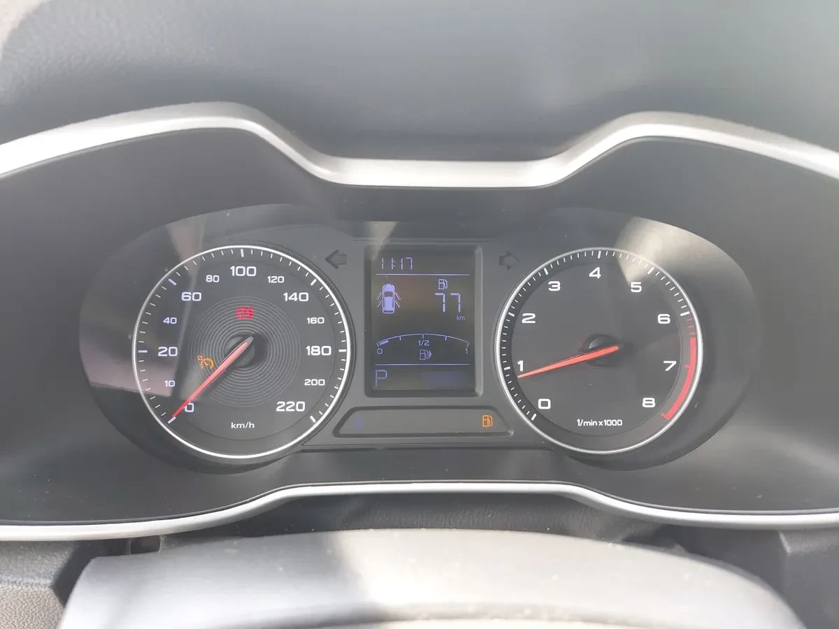 MG Mg Zs 1.5 Comfort 4x2 At 5p año 2022