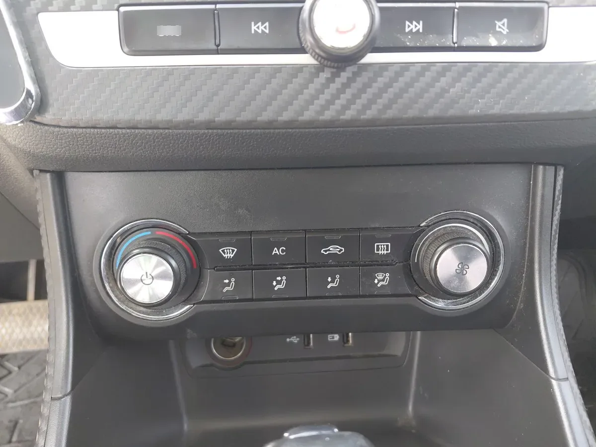 MG Mg Zs 1.5 Comfort 4x2 At 5p año 2022