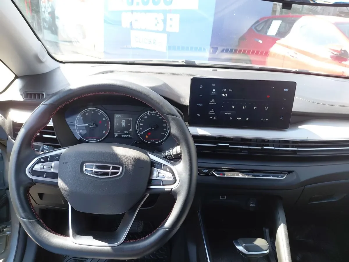 Geely Gx3 Pro 1.5 Gf 4x2 Cvt At 5p año 2024