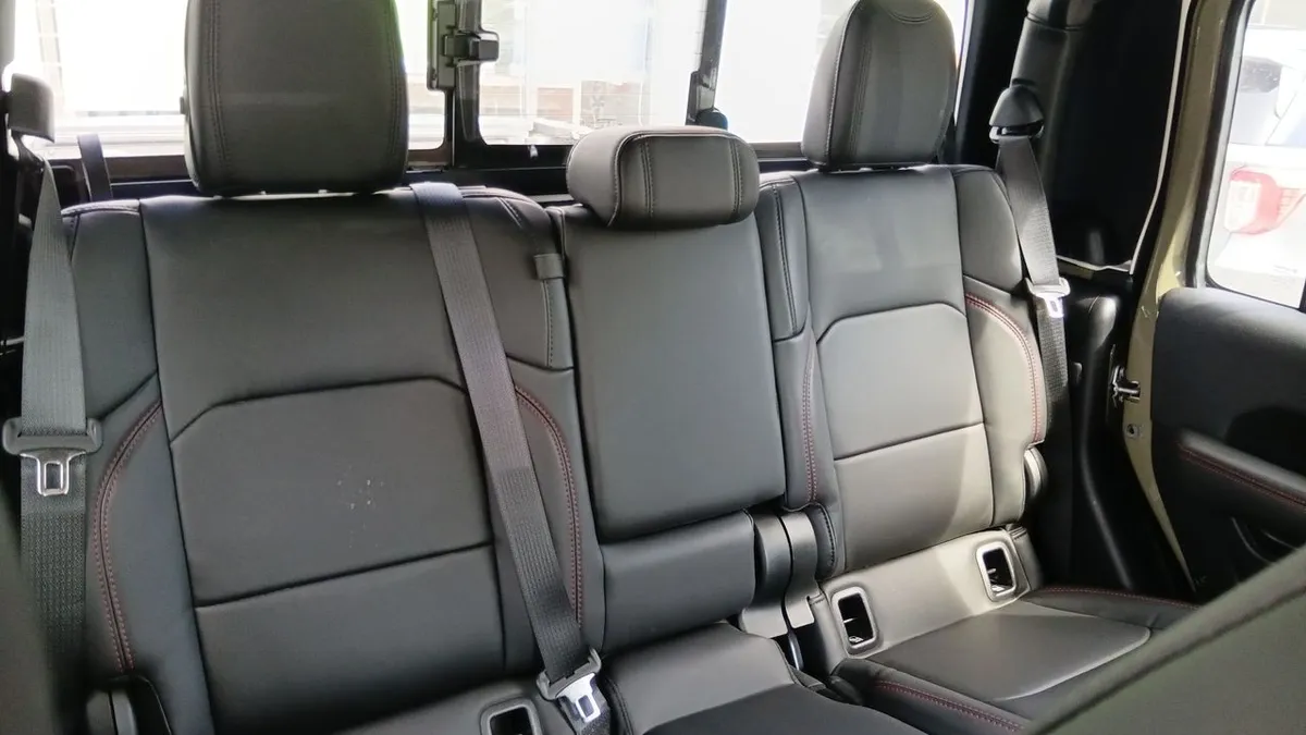 Jeep Gladiator 3.6 Rubicon 4x4 Dob. Cab. At 4p año 2026