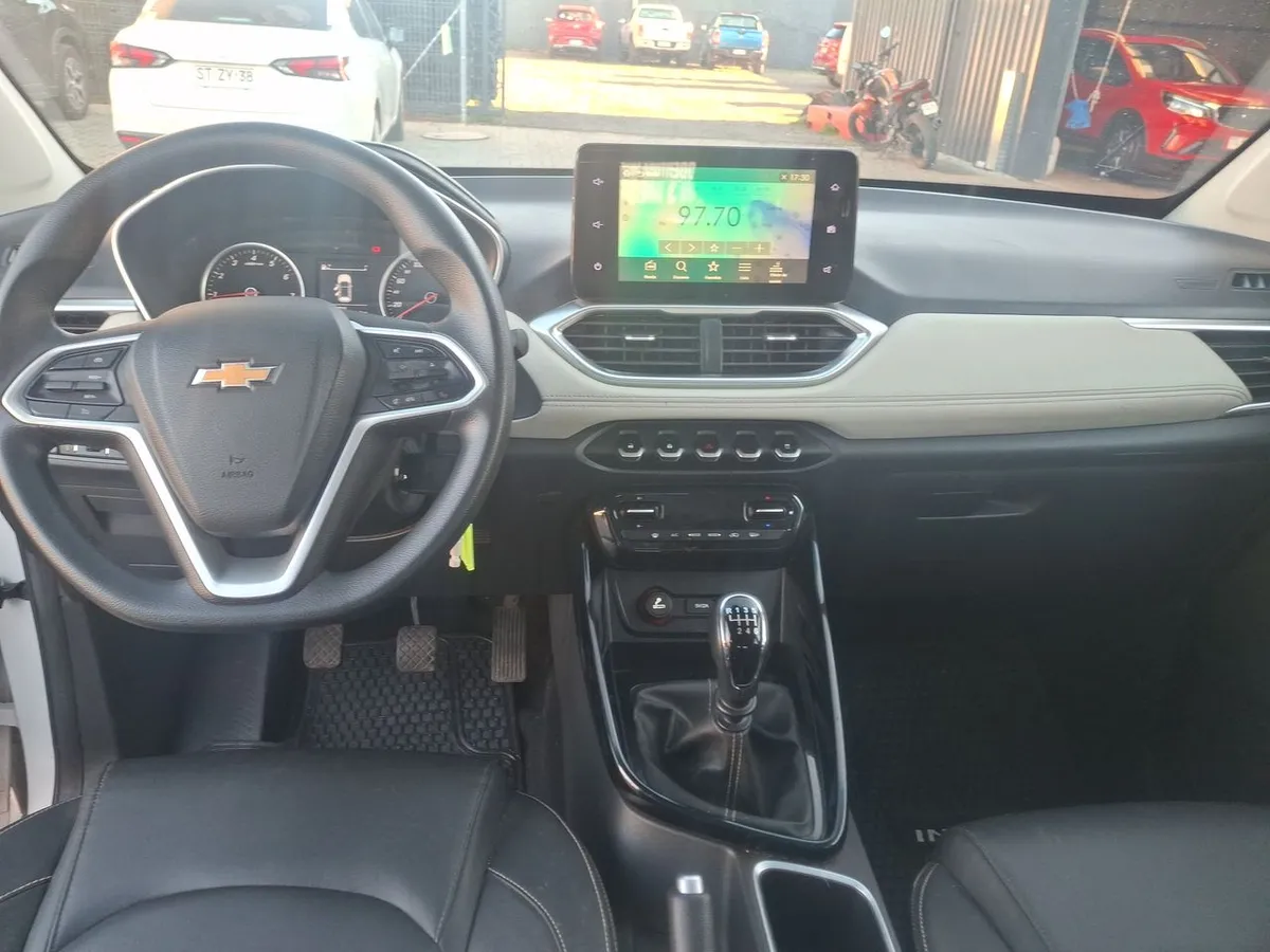 Chevrolet Captiva 1.5t Lt Fwd Mt 5p año 2022