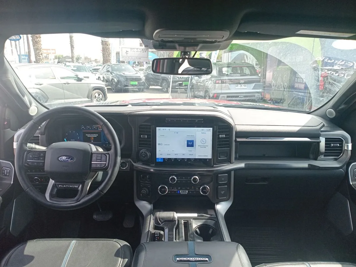 Ford F-150 3.5 Platinum Cc Dob. Cab. 4x4 At 4p año 2025