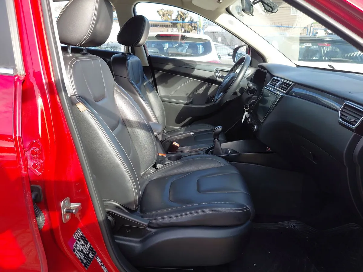 DFSK 580 1.8 Comfort 4x2 Mt 5p año 2024