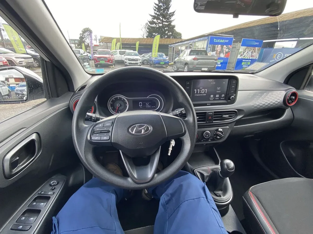 Hyundai Grand I10 1.2 Plus 4x2 Hb Mt 5p año 2022
