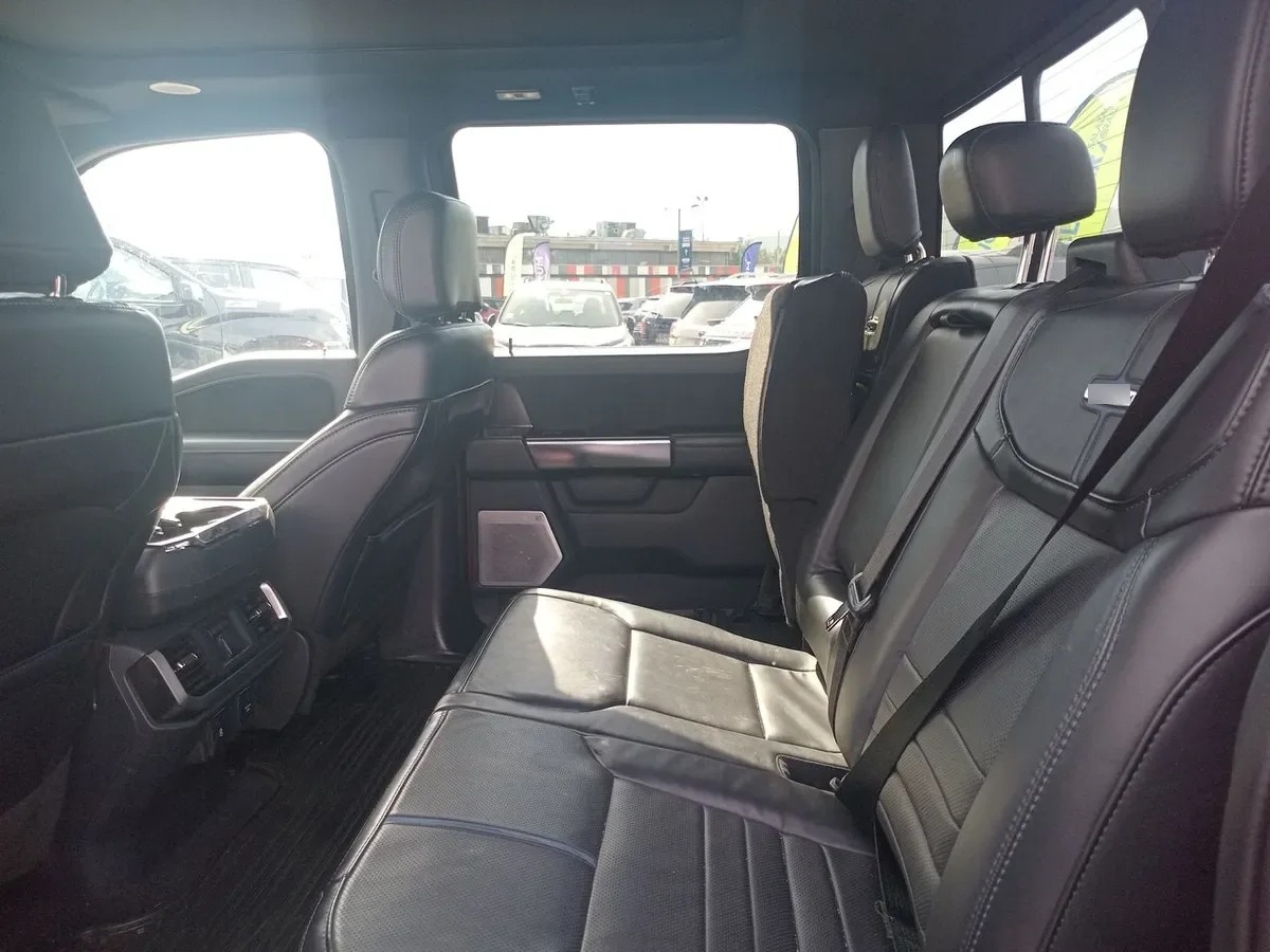 Ford F-150 3.5 Platinum Cc Dob. Cab. 4x4 At 4p año 2025