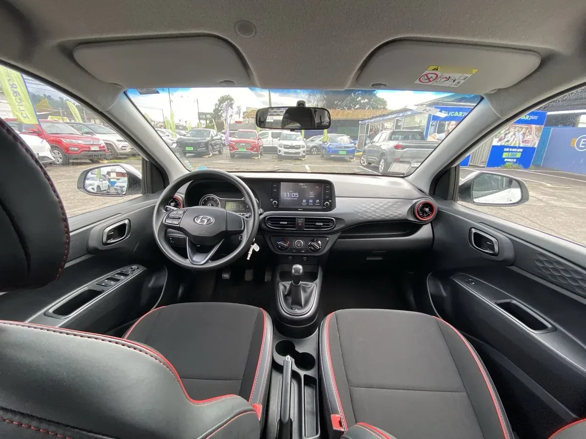 Hyundai Grand I10 1.2 Plus 4x2 Hb Mt 5p año 2022