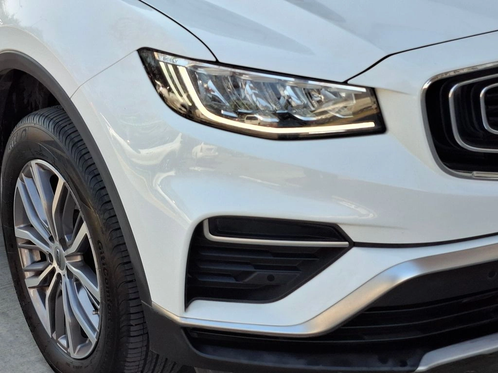 Geely Azkarra Luxury año 2024