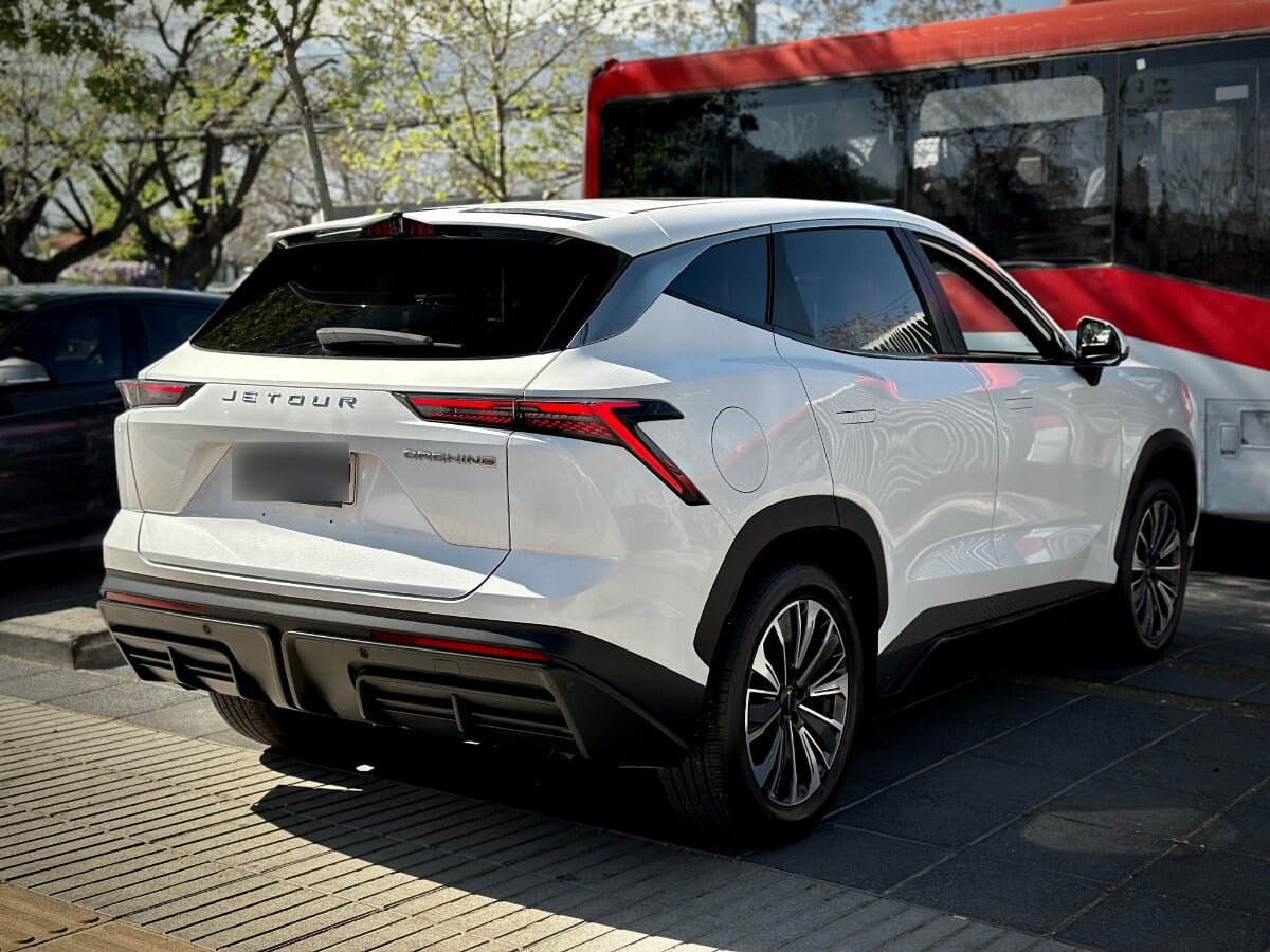 Jetour Dashing Lux año 2024