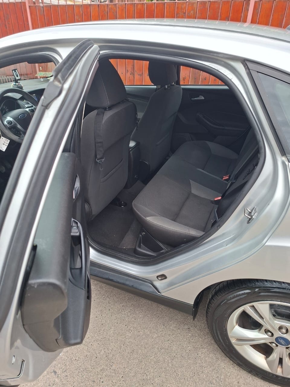 FORD FOCUS 2.0 Titanium 5p At año 2014
