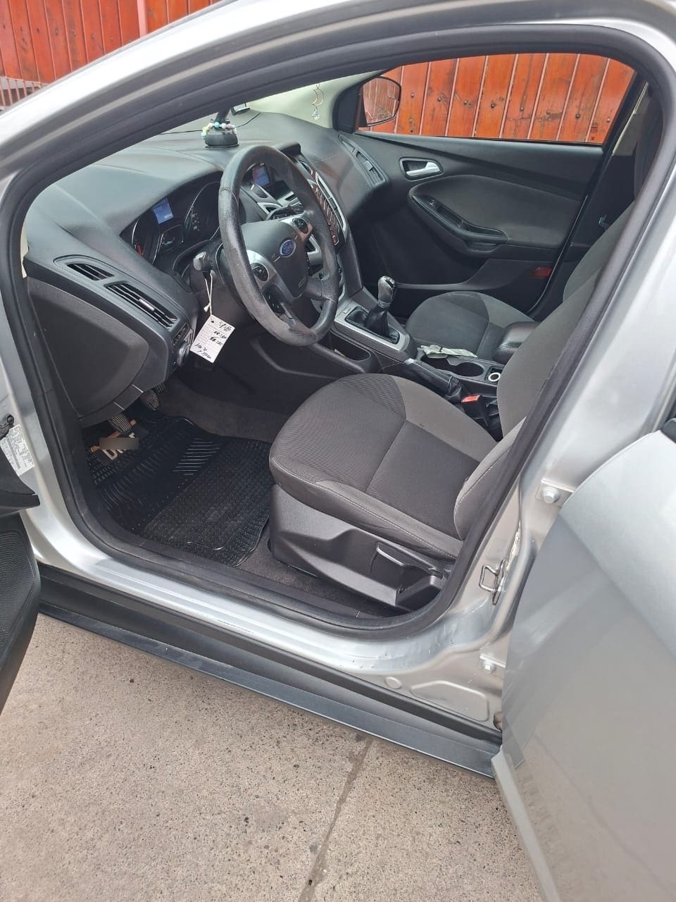 FORD FOCUS 2.0 Titanium 5p At año 2014