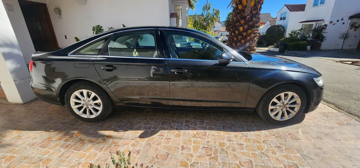 AUDI A6 2.0 Tdi Attraction Multitronic At Diesel año 2014