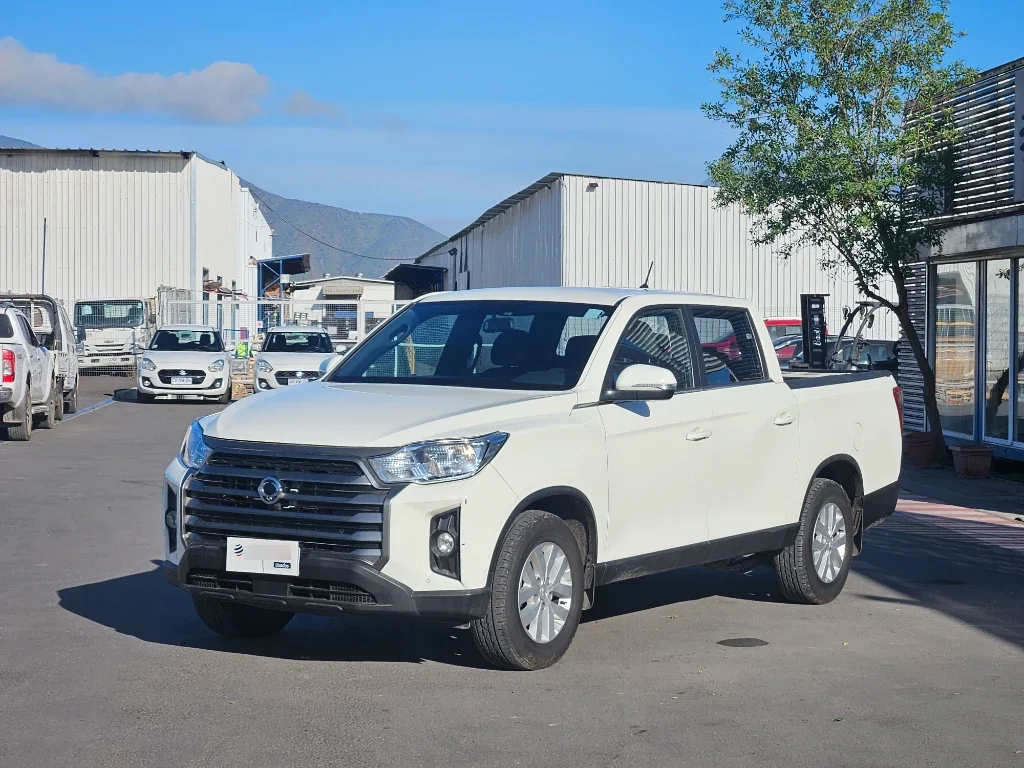 Ssangyong Grand Musso 2.2 4x2 Mt Full-Ql612 año 2023