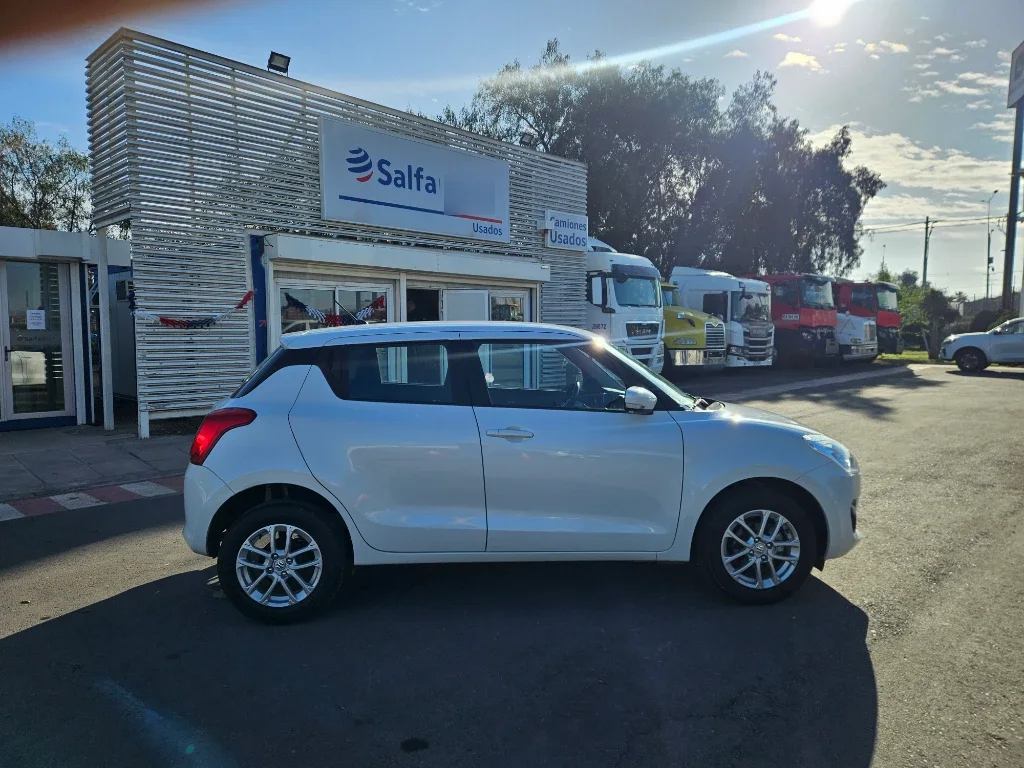 Suzuki Swift 1.2 Gl Sport año 2023
