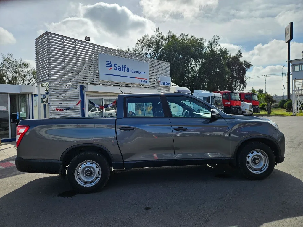 Ssangyong Grand Musso 2.2 4x2 Mt Full-Ql610 año 2023