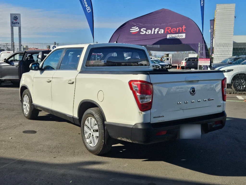 Ssangyong Grand Musso 2.2 4x2 Mt Full-Ql612 año 2023
