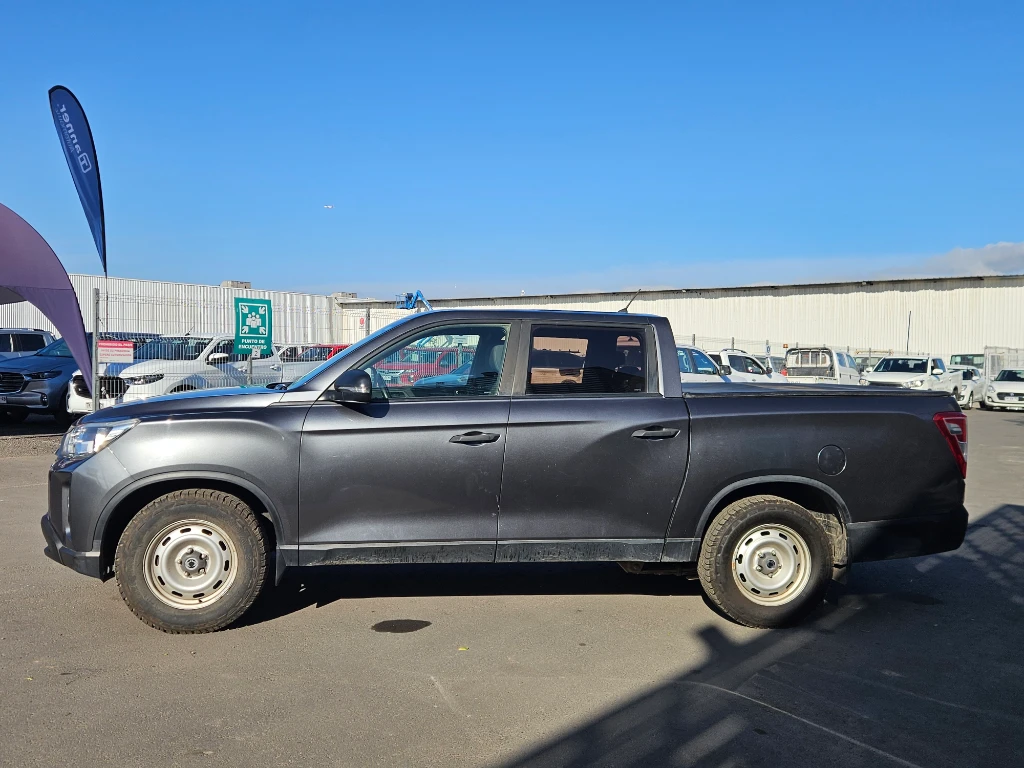 Ssangyong Grand Musso 2.2 4x2 Mt Full-Ql610 año 2023