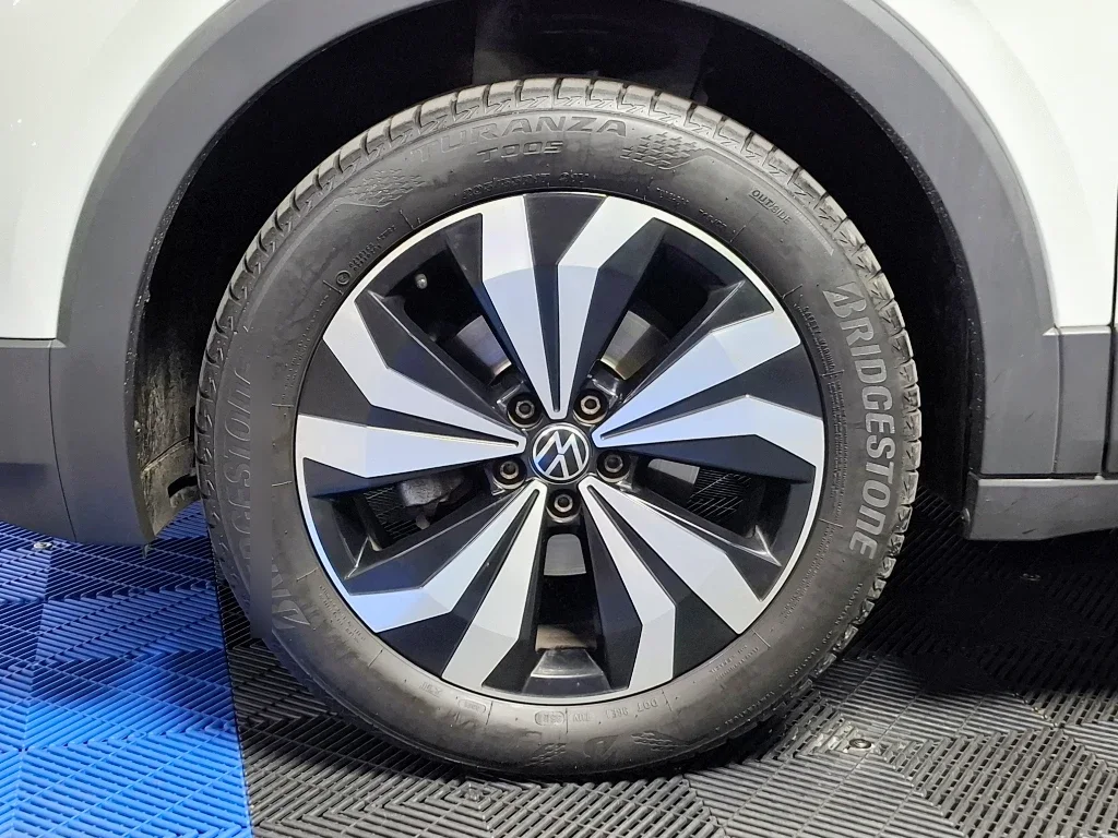 Volkswagen T-Cross T-Cross 1.0 Tsi At Comfortline año 2022
