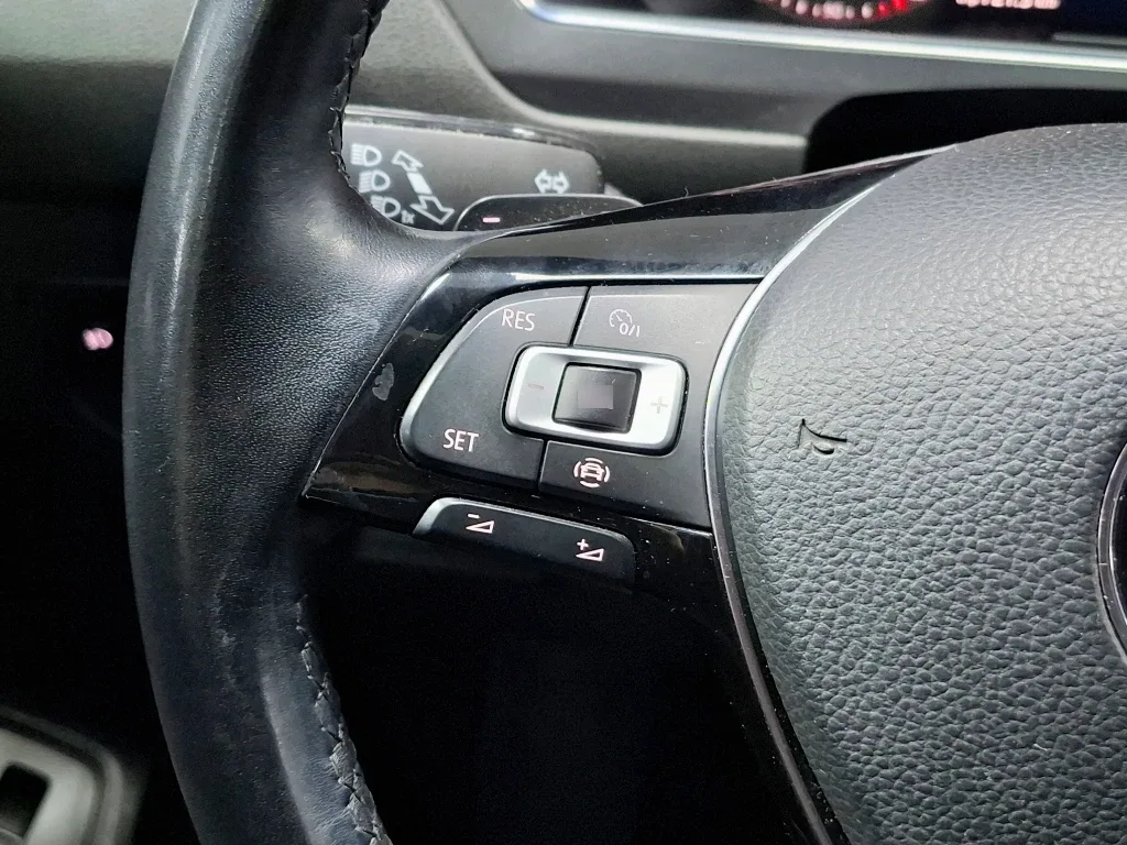 Volkswagen Tiguan Tiguan Tdi At Limited 150hp 4motion año 2020