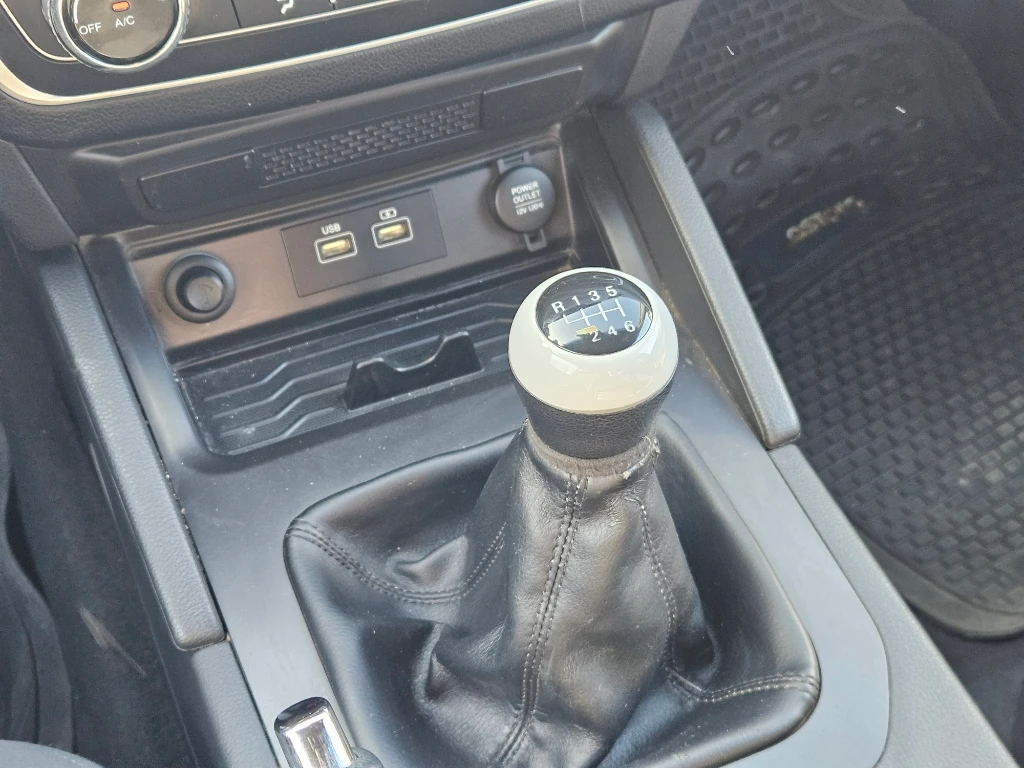 Ssangyong Grand Musso 2.2 4x2 Mt Full-Ql610 año 2023