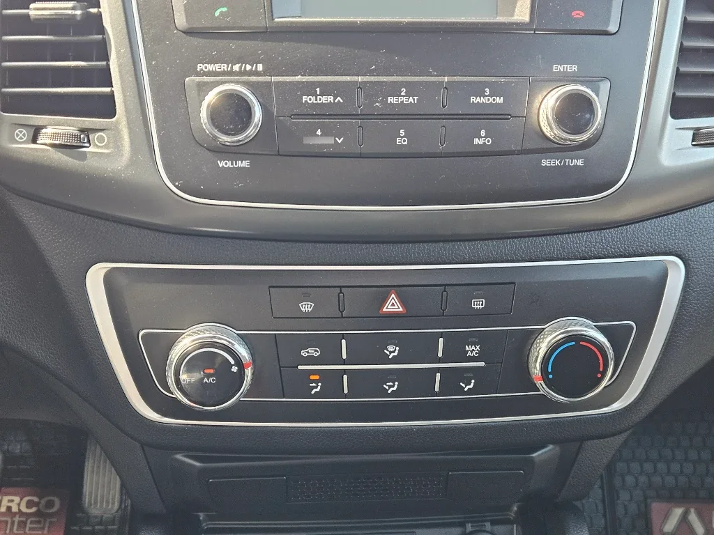 Ssangyong Grand Musso 2.2 4x2 Mt Full-Ql610 año 2023