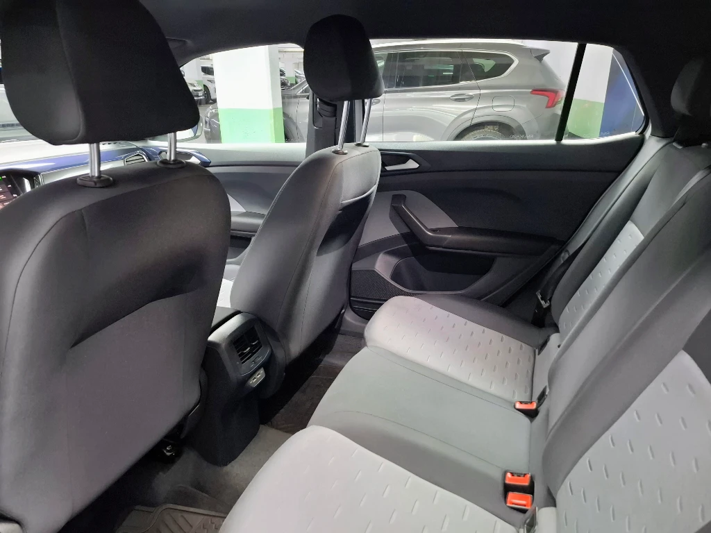 Volkswagen T-Cross T-Cross 1.0 Tsi At Comfortline año 2022