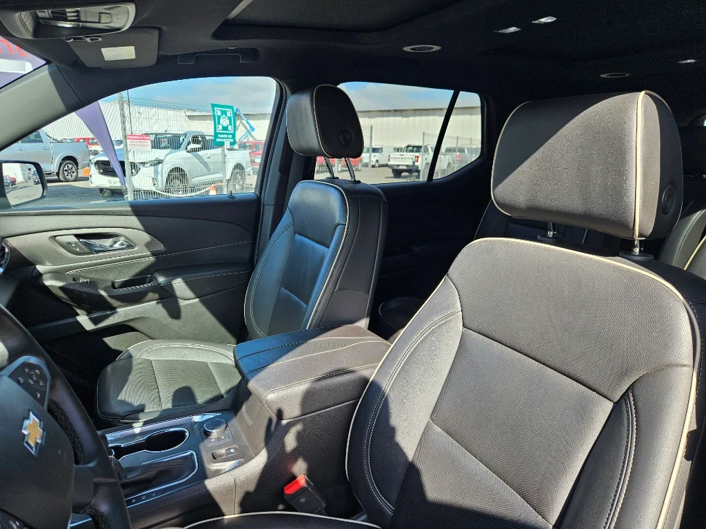 Chevrolet Traverse 3.6l Premier Awd L año 2023