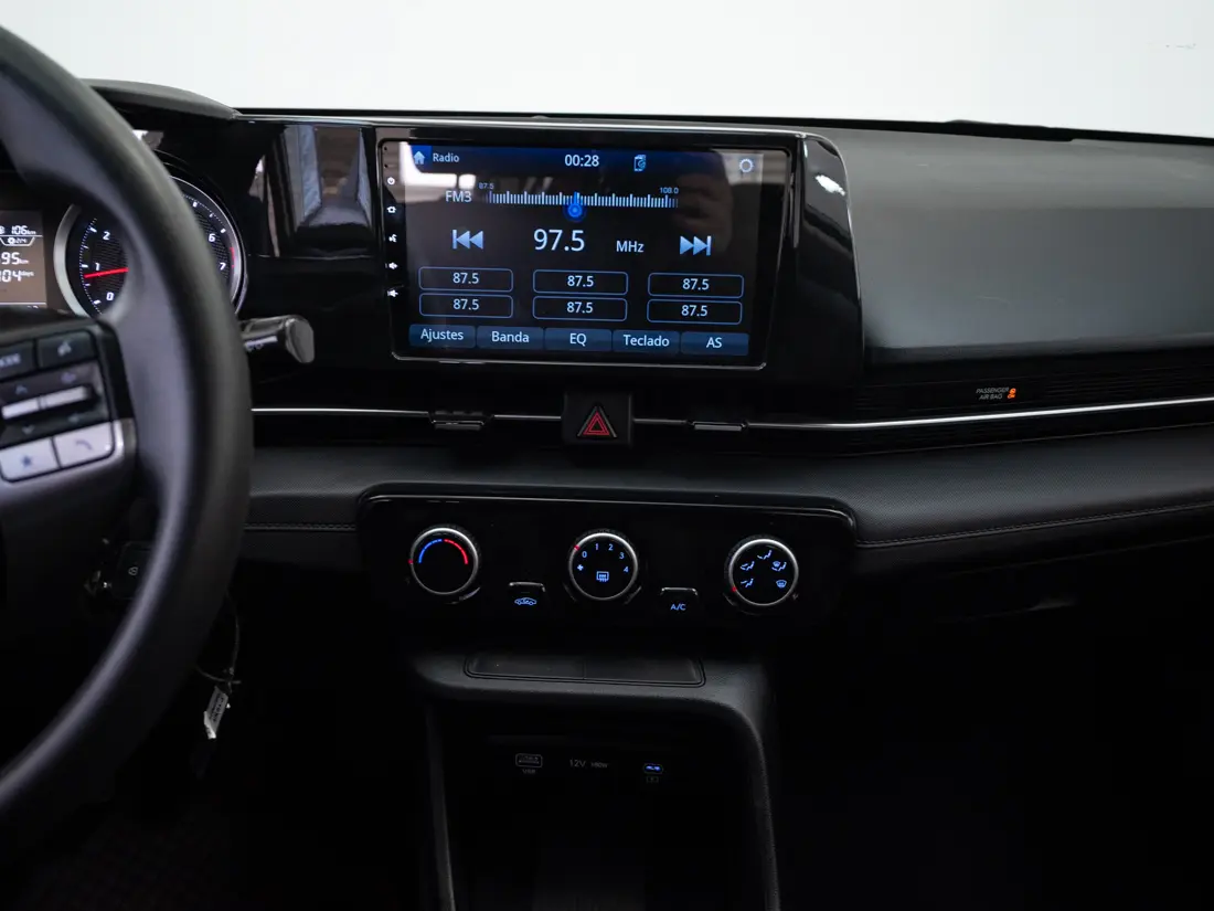 Hyundai Accent 1.5 Bn7i Plus Mt año 2025