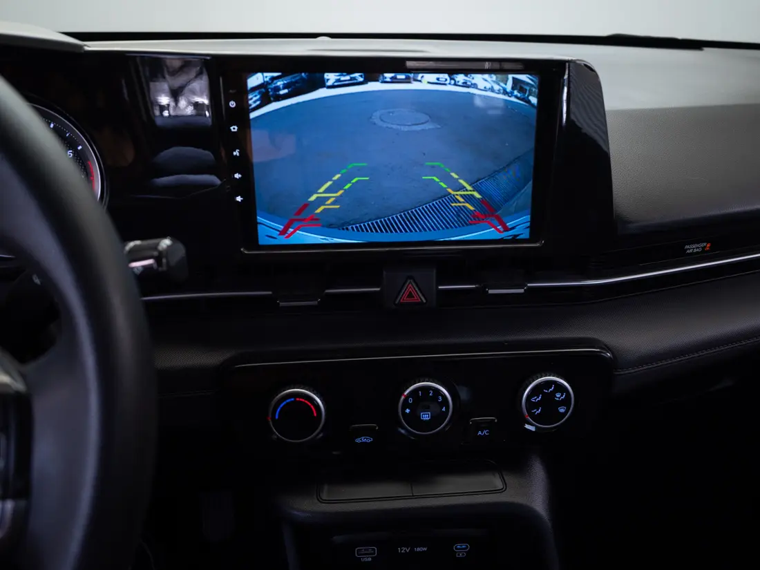 Hyundai Accent 1.5 Bn7i Plus Mt año 2025