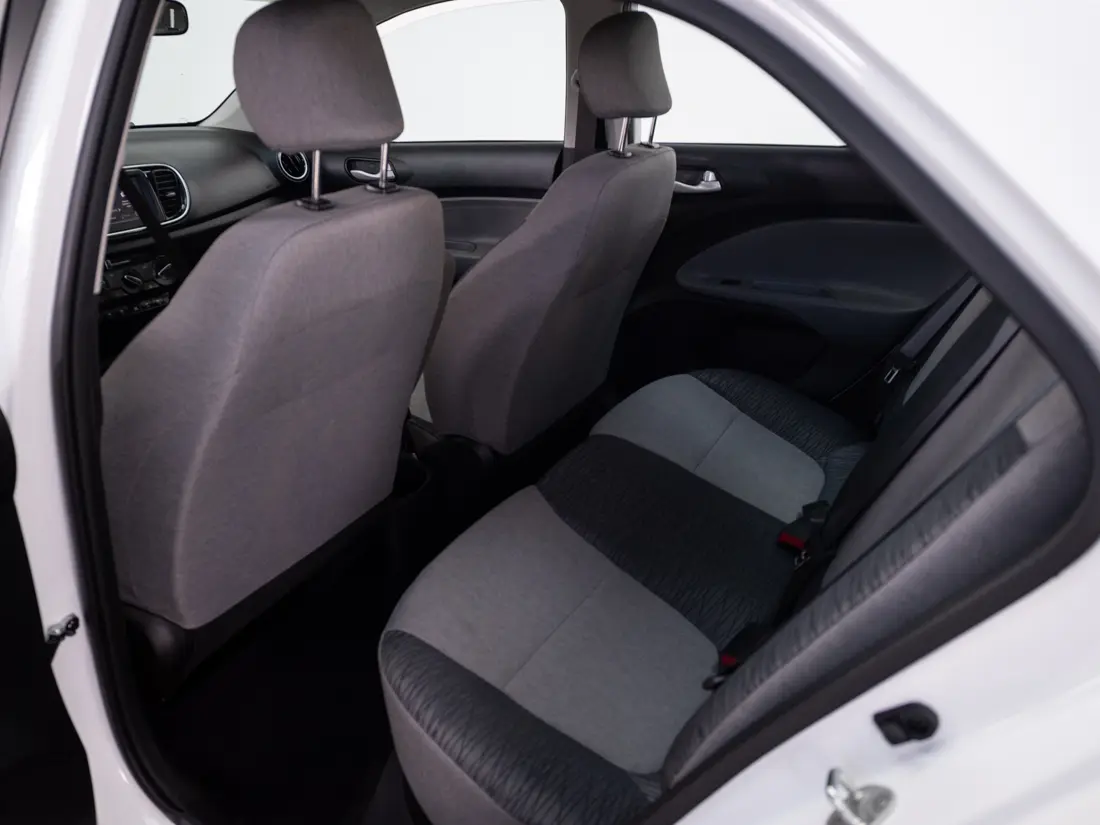 Kia Soluto Soluto Ex 1.4l 5mt Full año 2026